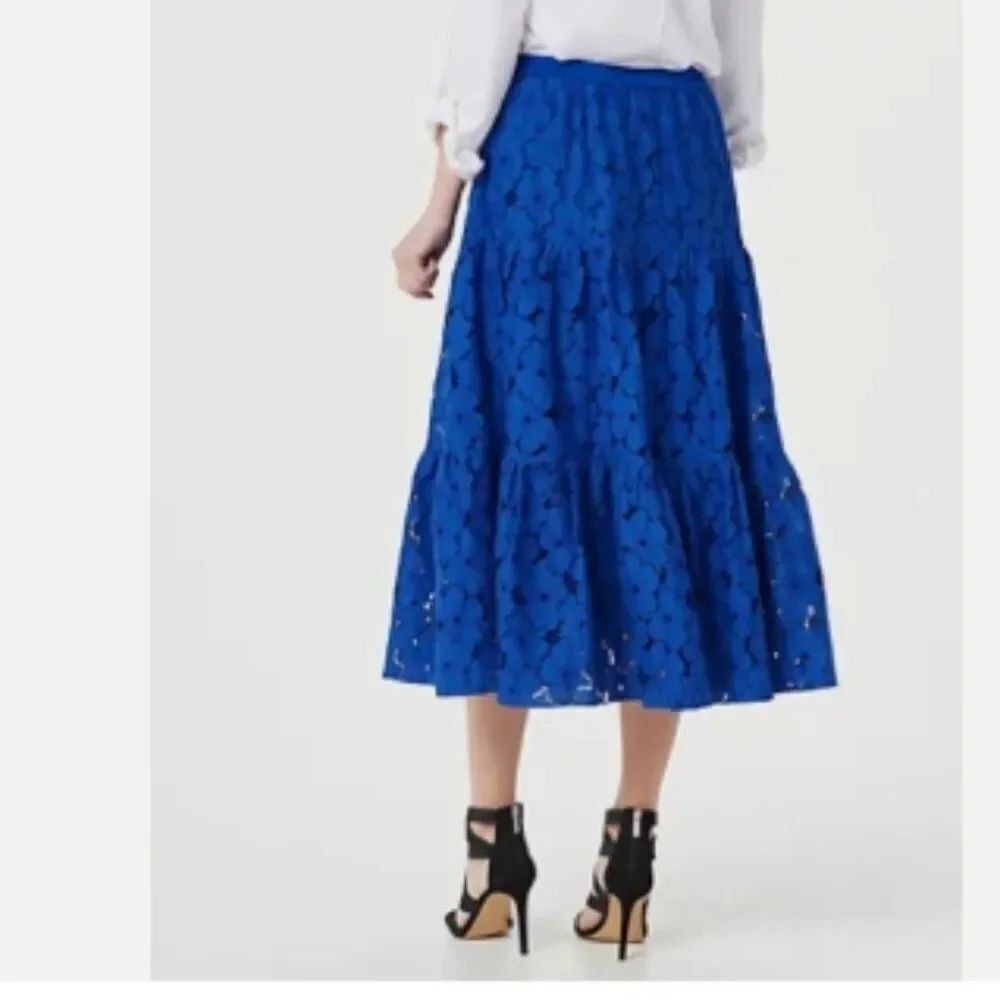 Like New! Linea by Louis Dell'Olio Eyelet Lace Skirt Royal Blue in Size 8P